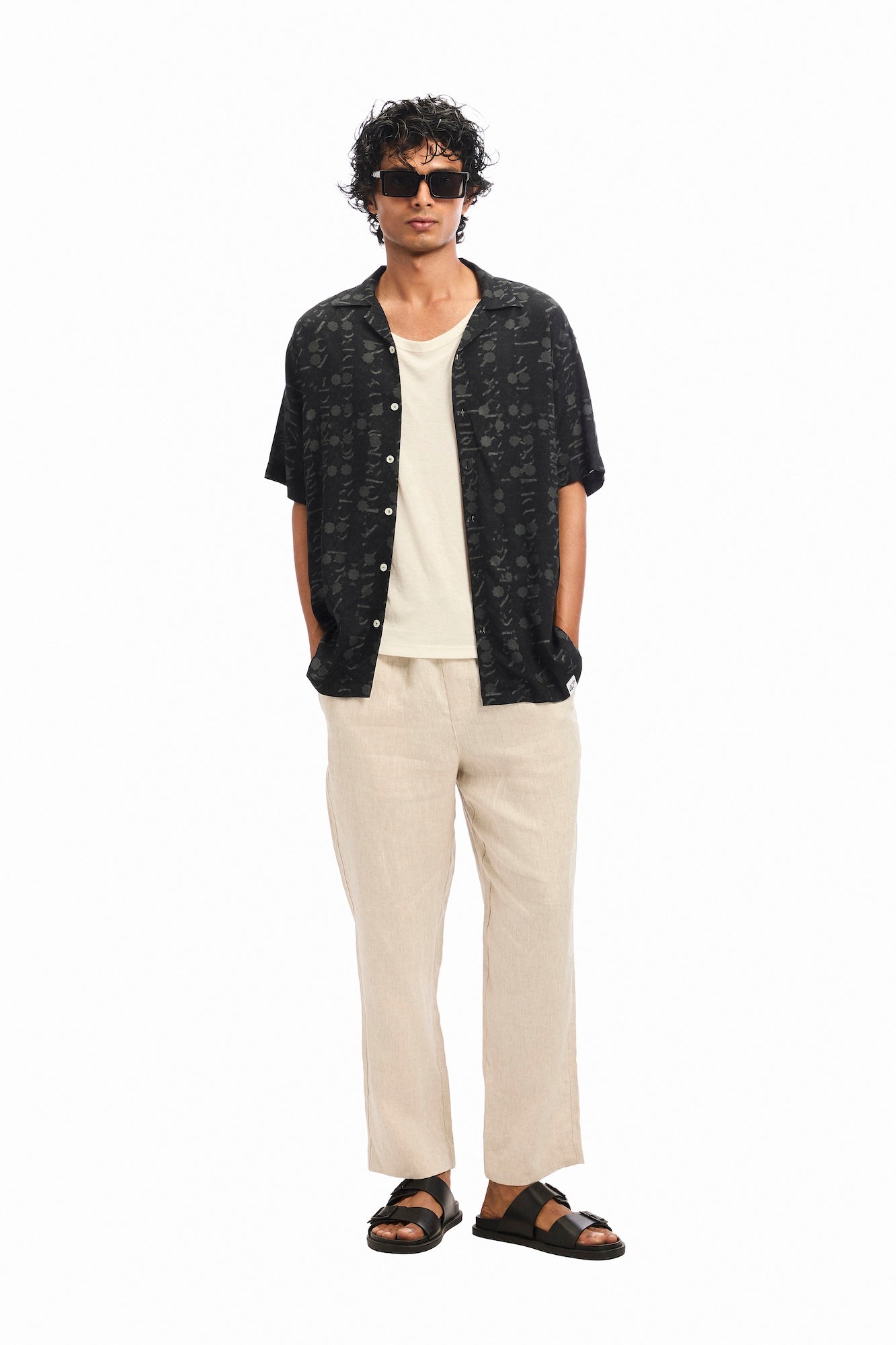 Vulgate Noir Shirt