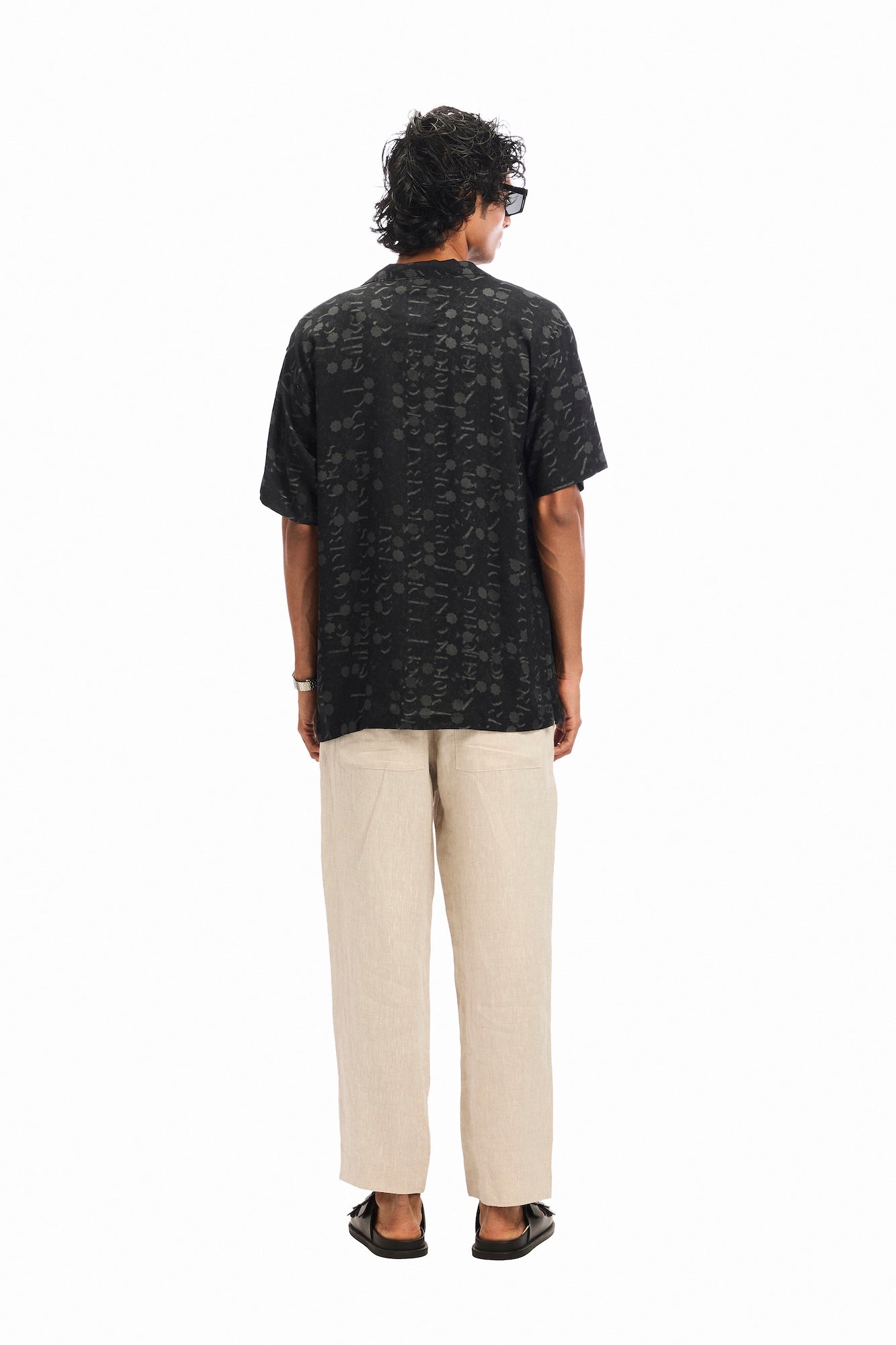 Vulgate Noir Shirt