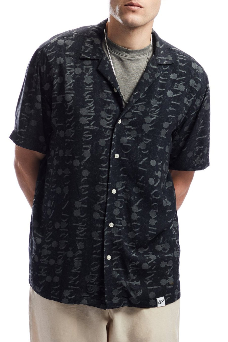 Vulgate Noir Shirt